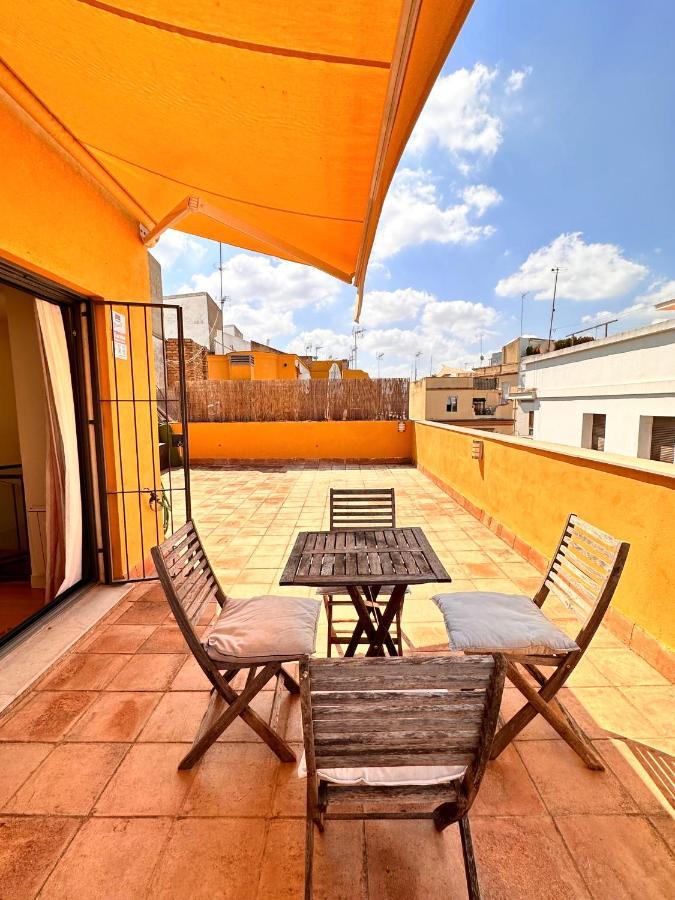 Penthouse Near Cathedral Private Rooftop Private Parking Севілья Екстер'єр фото